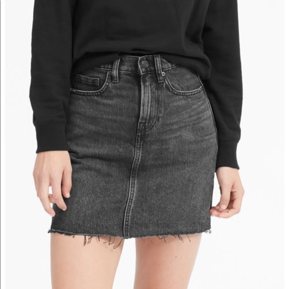 5 For $25 Everlane The Denim Miniskirt In Black Washed